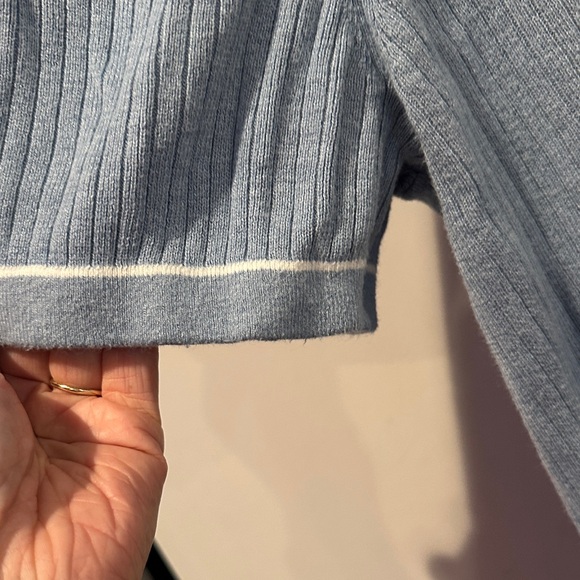 GAP Ribbed Button-Front Polo Shirt - Picture 3 of 3